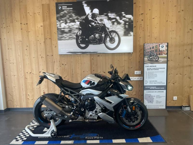 Occasion BMW M M 1000 R 2025 2025 Aluminium Blanc Metallic matt 25999 € à Lesménils