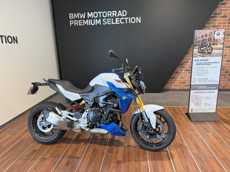 Occasion BMW F F 900 R 2022 Style Sport (Racing Blue) 7490 € à Lesménils