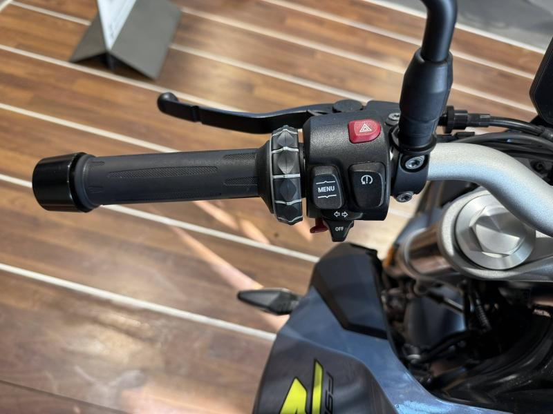 Occasion BMW F F 900 R A2 2022 Style Exclusive (Bluestone) 7599 € à Lesménils