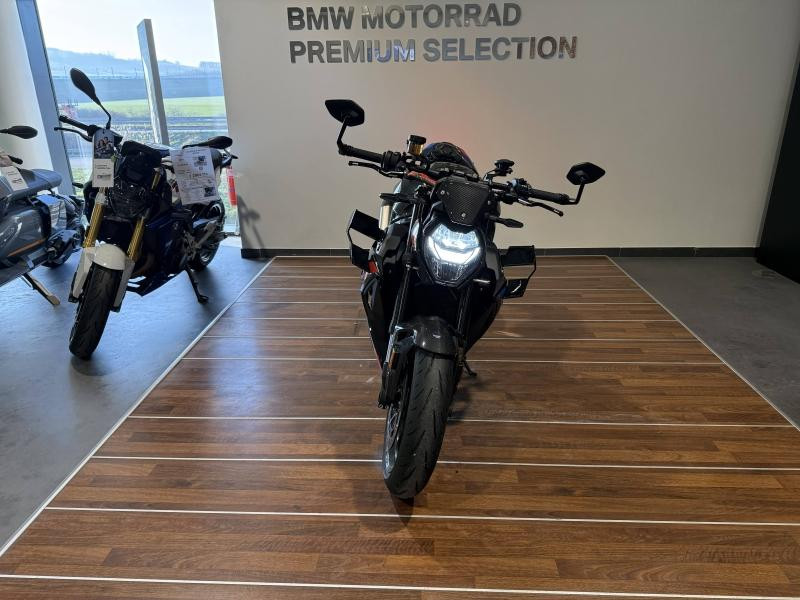 Used BMW M M 1000 R 2023 Black Storm Met / M Motorsport € 22500 in Lesménils