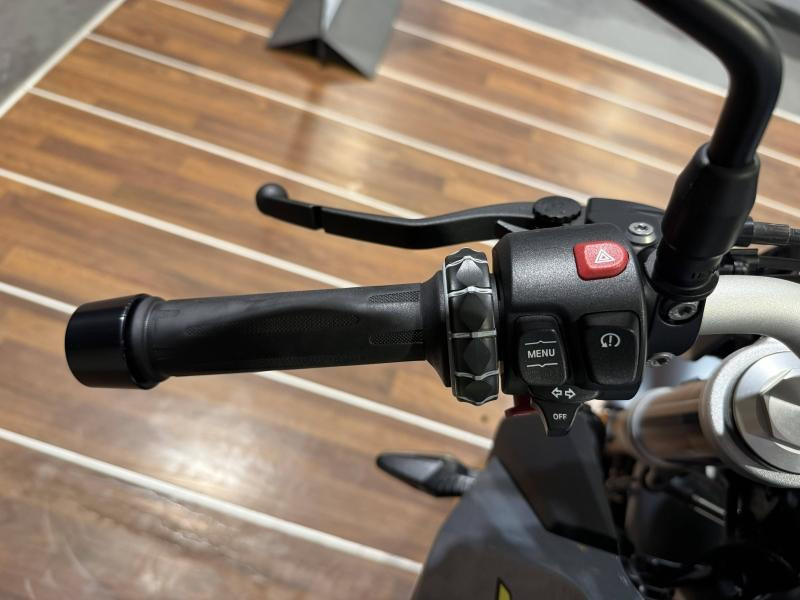 Used BMW F F 900 R A2 2022 Style Exclusive (Bluestone) € 5700 in Lesménils