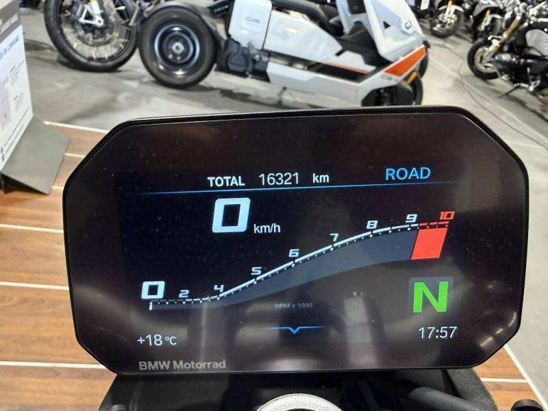 Used BMW F F 900 R A2 2022 Style Exclusive (Bluestone) € 5700 in Lesménils