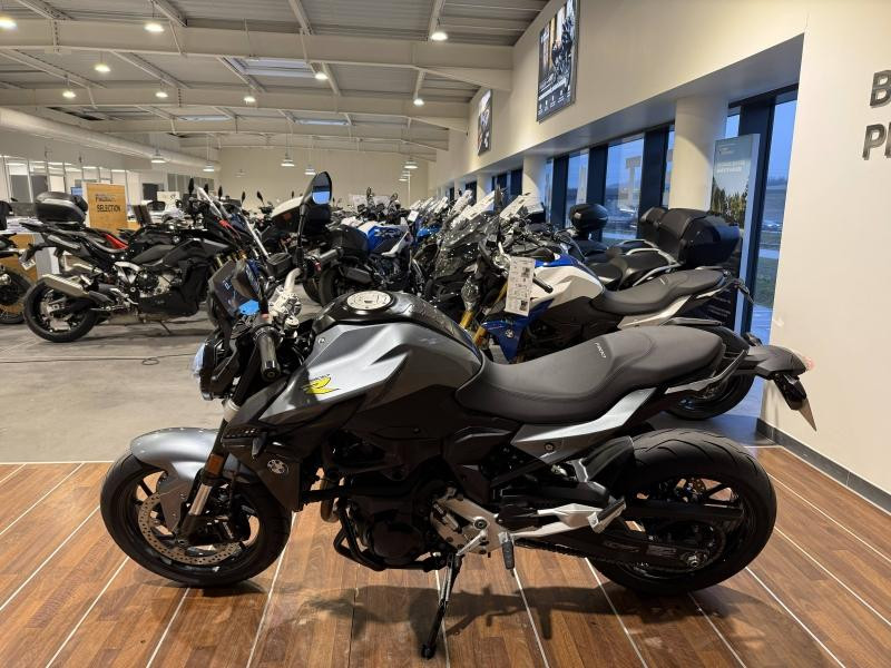 Used BMW F F 900 R A2 2022 Style Exclusive (Bluestone) € 5700 in Lesménils