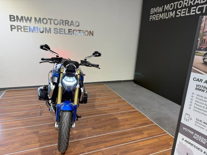 Occasion BMW R R 1250 R 2022 Light White / Racing Blue/ Racing Red 13500 € à Lesménils