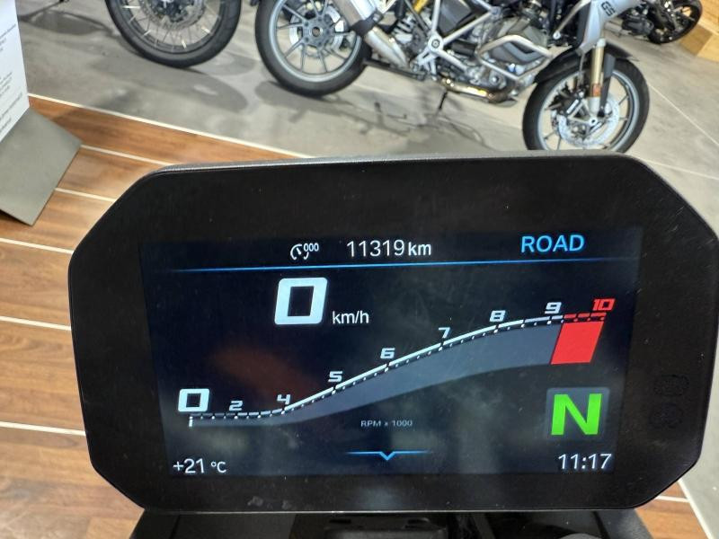 Occasion BMW F F 900 R A2 2022 Style Sport (White, blue metallic, red) 6990 € à Lesménils