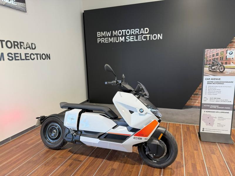 Used BMW C CE04 11kW 2022 Light White Uni € 6999 in Lesménils