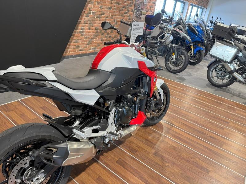 Occasion BMW F F 900 R 2021 Hockenheim Silver Metallic / Racing Red 6499 € à Lesménils