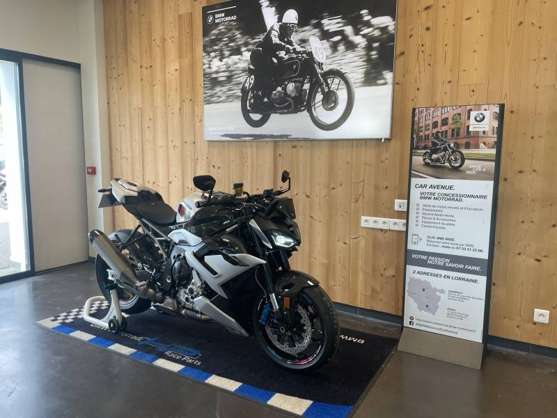 Used BMW M M 1000 R 2025 2025 Aluminium Blanc Metallic matt € 25599 in Lesménils