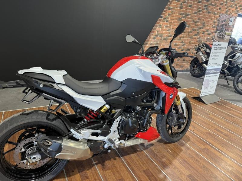 Used BMW F F 900 R A2 2021 Hockenheim Silver Metallic / Racing Red € 7500 in Lesménils