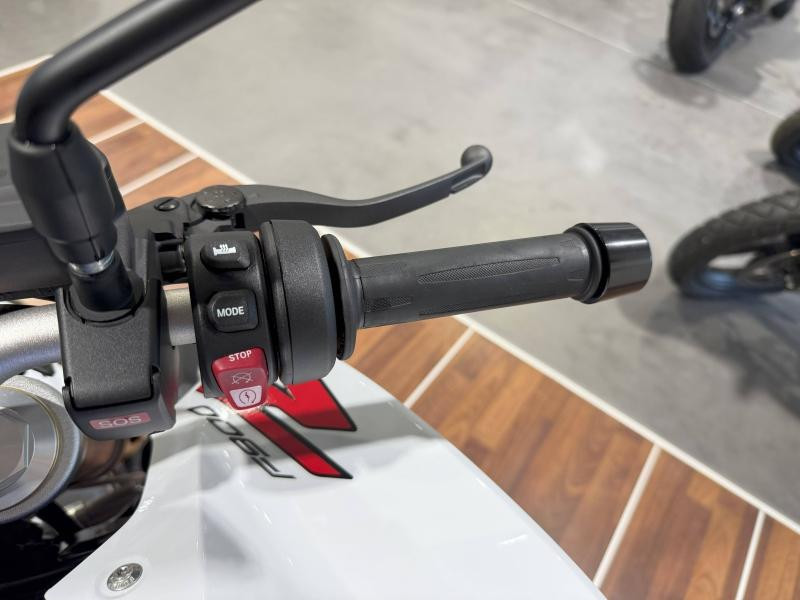 Used BMW F F 900 R 2022 Style Sport (Racing Blue) € 7500 in Lesménils