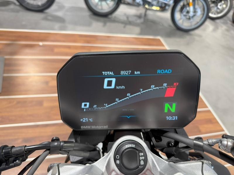 Occasion BMW F F 900 R 2021 Hockenheim Silver Metallic / Racing Red 6499 € à Lesménils