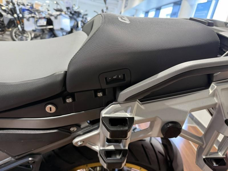 Used BMW R R 1300 GS Adventure 2025 Black Storm Metallic € 24499 in Lesménils