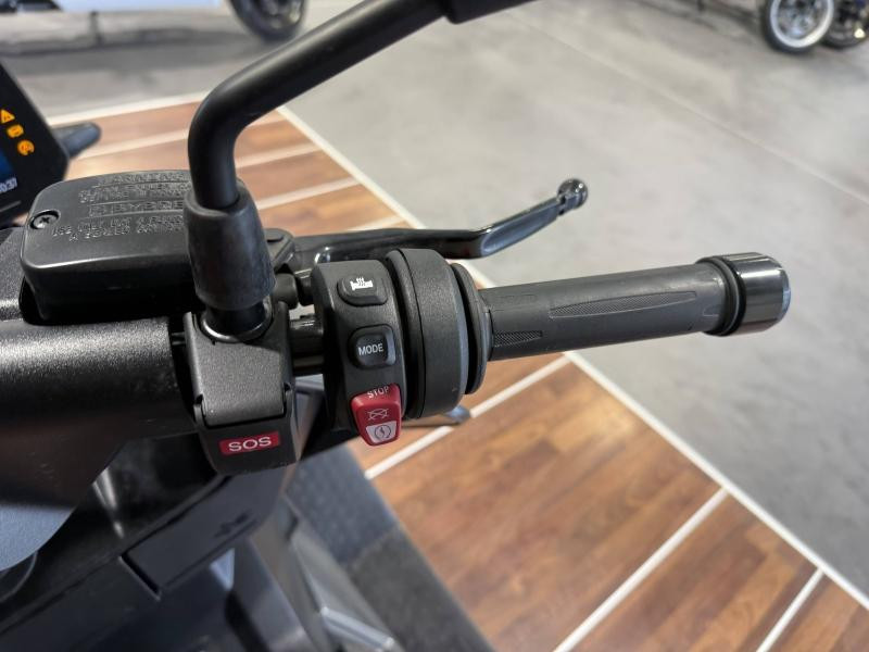 Used BMW C CE04 11kW 2023 Magellan Grey Metallic € 8490 in Lesménils