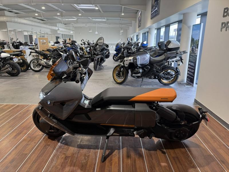 Used BMW C CE04 11kW 2023 Magellan Grey Metallic € 8490 in Lesménils