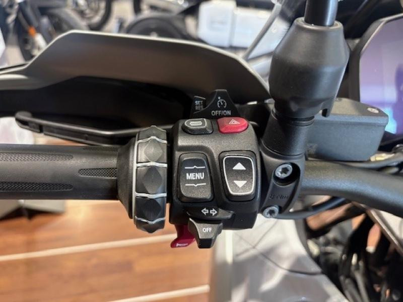 Used BMW R R 1300 GS 2024 Blanc € 20999 in Lesménils