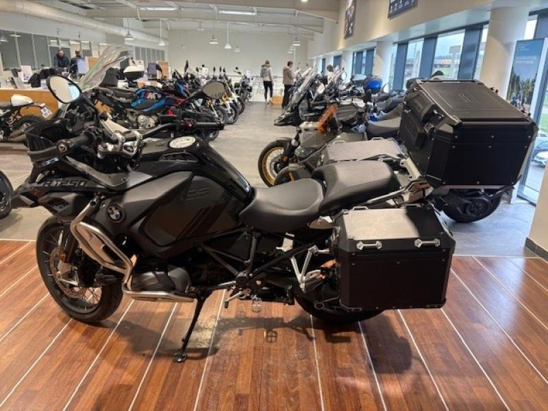 Used BMW R R 1250 GS Adventure 2023 Blck Storm Metallic / Black / Achat Grey € 19990 in Lesménils