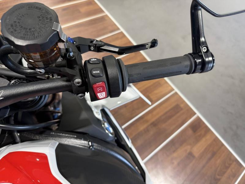 Used BMW M M 1000 R 2023 Light White / M Motorsport € 16999 in Lesménils