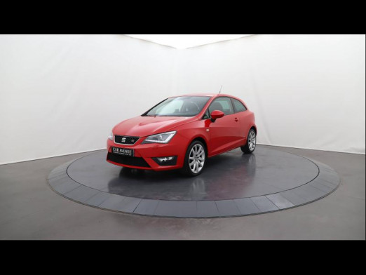 Occasion SEAT Ibiza SC 1.2 TSI 105 FR 2015 Rouge 7 290 € à Lesménils