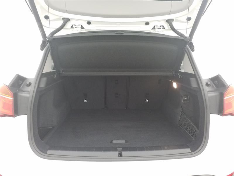 Occasion BMW X1 sDrive18iA 140ch Business Design DKG7 2019 Alpinweiss 27990 € à Lesménils