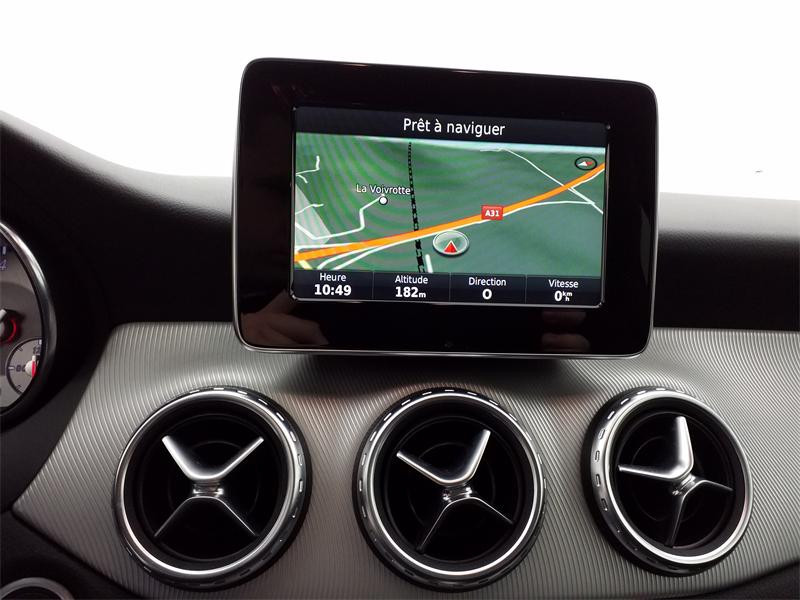 Occasion MERCEDES-BENZ GLA 200 d Sensation 4Matic 7G-DCT 2016 Blanc cirrus 22990 € à Lesménils