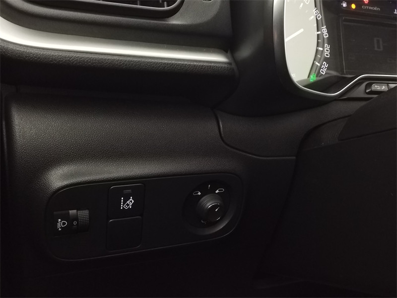 Occasion CITROEN C3 PureTech 110ch Shine Business S&S E6.d 2019 Blanc Banquise 10490 € à Lesménils