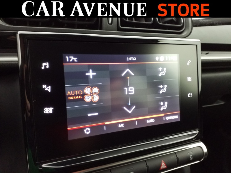 Used CITROEN C3 1.2 PureTech 83ch S&S Feel Pack 2021 Blanc Banquise (O) - Noir Onyx € 9490 in Lesménils