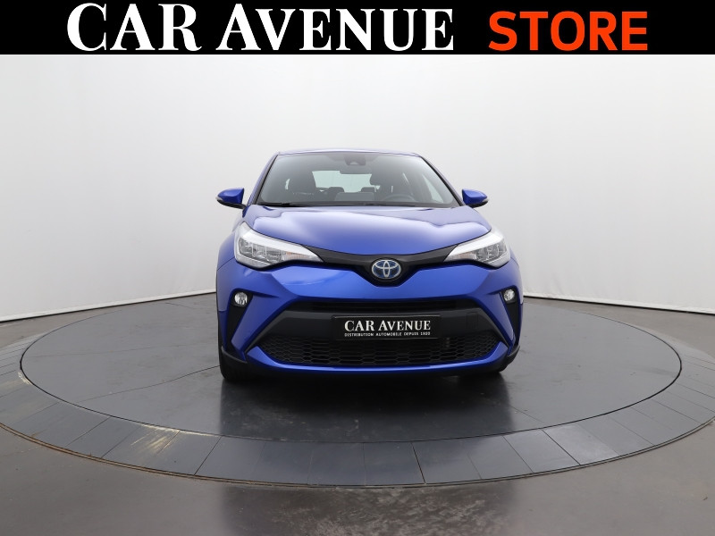 Used TOYOTA C-HR 122h Distinctive 2WD E-CVT MY20 2022 Bleu Nebula bi-ton € 24490 in Lesménils