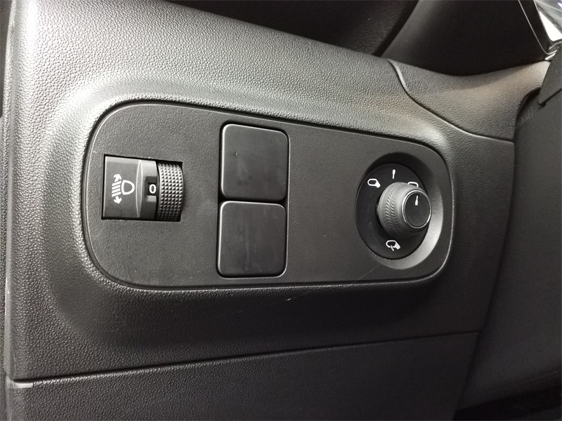 Occasion CITROEN C3 1.2 PureTech 83ch S&S Shine 2022 Blanc Banquise (O) 9990 € à Lesménils