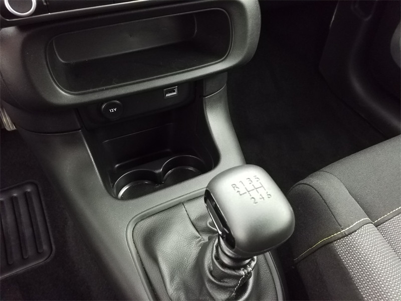 Used CITROEN C3 1.5 BlueHDi 100ch S&S Feel Pack E6.d 2022 Blanc Banquise (O) € 10990 in Lesménils