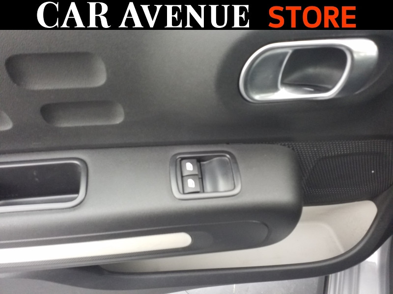 Occasion CITROEN C3 PureTech 82ch Graphic S&S E6.d 2019 Gris Acier - Noir Onyx 9990 € à Lesménils