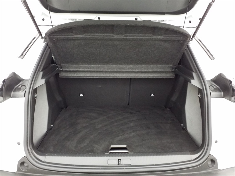 Occasion PEUGEOT 2008 1.2 PureTech 100ch S&S Allure Pack 2022 Blanc banquise (O) 16490 € à Lesménils