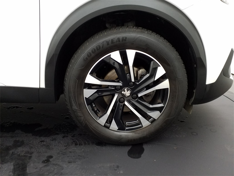 Occasion PEUGEOT 2008 1.2 PureTech 100ch S&S Allure Pack 2022 Blanc banquise (O) 16490 € à Lesménils