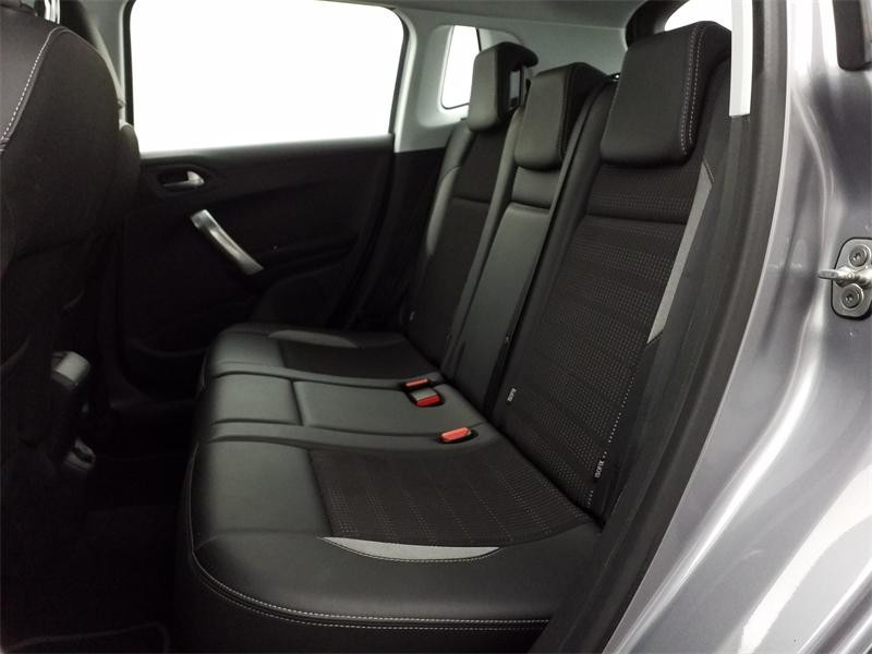 Occasion PEUGEOT 2008 1.2 PureTech 82ch E6.c Allure 2019 Gris Platinium 10990 € à Lesménils
