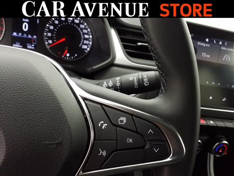 Used RENAULT Captur 1.0 TCe 90ch Evolution 2023 Gris Cassiopee € 17490 in Lesménils