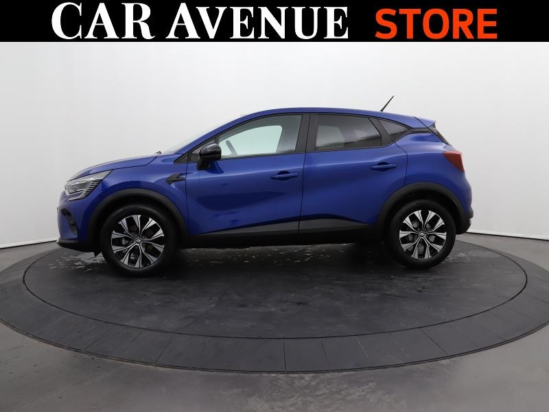 Used RENAULT Captur 1.0 TCe 90ch Evolution 2023 Bleu Iron € 17490 in Lesménils