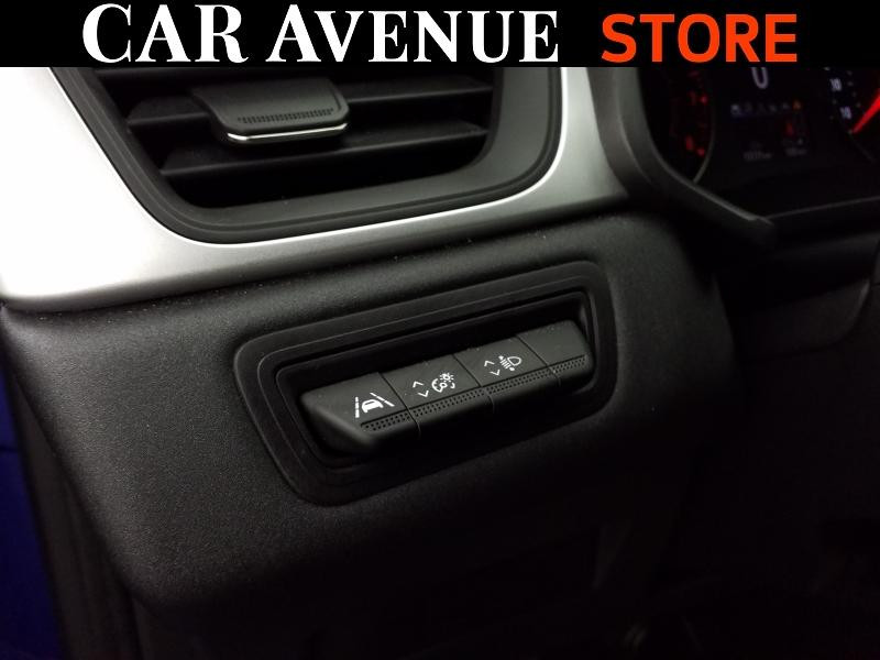 Used RENAULT Captur 1.0 TCe 90ch Evolution 2023 Bleu Iron € 17490 in Lesménils