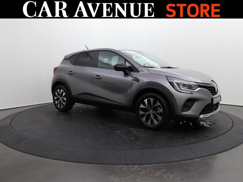Used RENAULT Captur 1.0 TCe 90ch Evolution 2023 Gris Cassiopee € 17490 in Lesménils