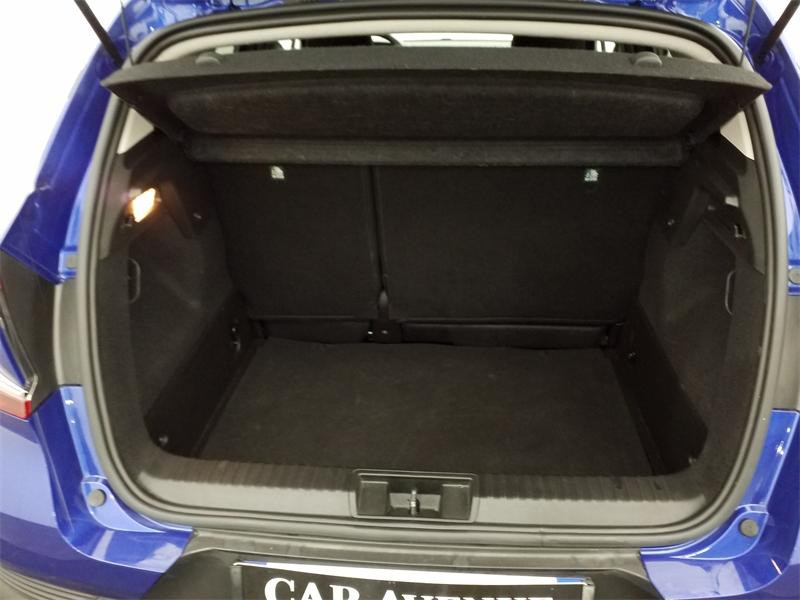 Used RENAULT Captur 1.0 TCe 90ch Evolution 2023 Bleu Iron € 17490 in Lesménils