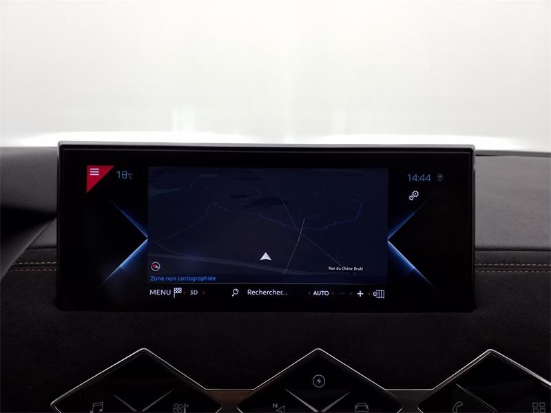Used DS DS 3 Crossback E-Tense Performance Line + 2020 Blanc Perle Nacré - Toit Noir Perla N. € 15490 in Lesménils