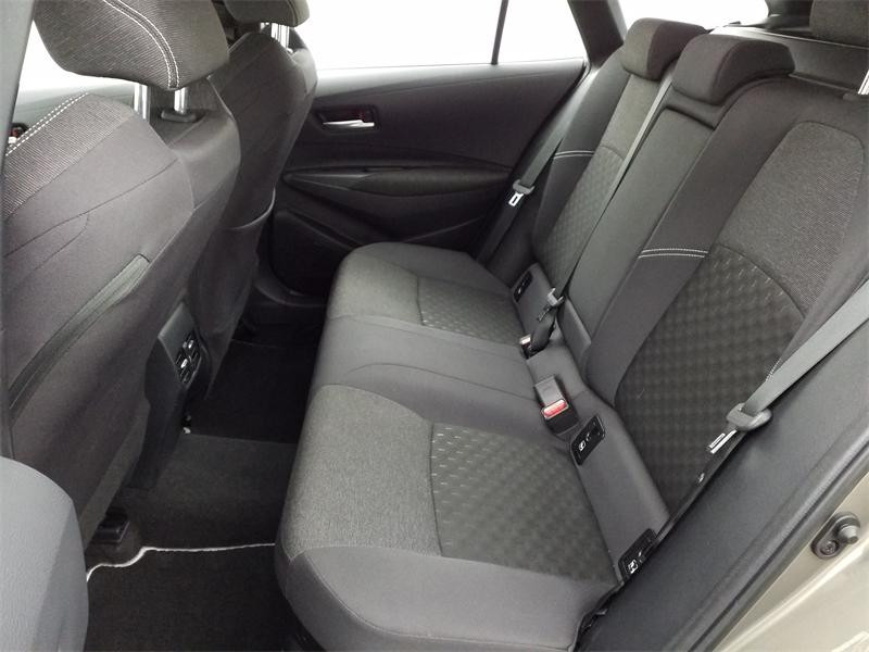 Occasion TOYOTA Corolla Touring Spt 1.8 140ch Dynamic Business MY24 2023 Gris Atlas métallisé 26490 € à Lesménils