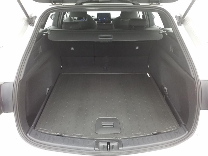 Occasion TOYOTA Corolla Touring Spt 1.8 140ch Dynamic Business + Programme Beyond Zero Academy MY23 2023 Gris Atlas métallisé 26490 € à Lesménils