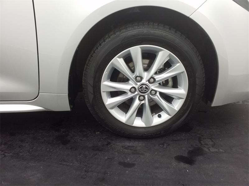 Occasion TOYOTA Corolla Touring Spt 1.8 140ch Dynamic Business + Programme Beyond Zero Academy MY23 2023 Gris Atlas métallisé 26490 € à Lesménils