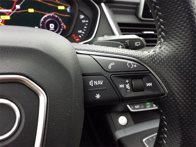 Occasion AUDI Q5 55 TFSI e 367ch S line quattro S tronic 7 Euro6d-T 15cv 2020 Blanc Glacier 41990 € à Lesménils