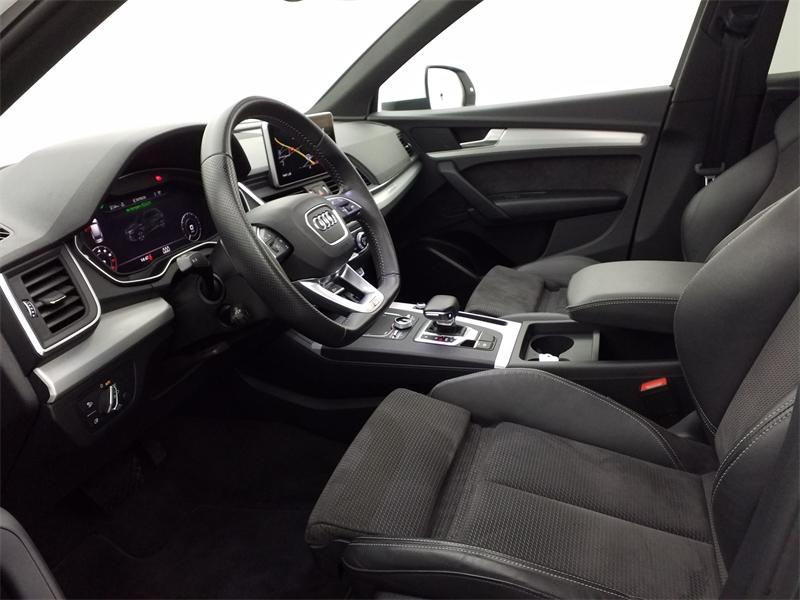 Occasion AUDI Q5 55 TFSI e 367ch S line quattro S tronic 7 Euro6d-T 15cv 2020 Blanc Glacier 41990 € à Lesménils