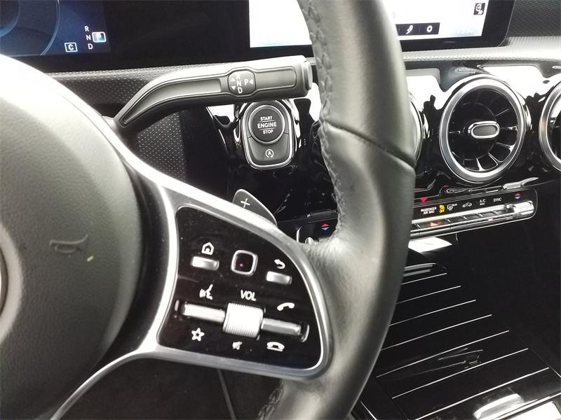 Occasion MERCEDES-BENZ CLA Shooting Brake 180 d 116ch Progressive Line 8G-DCT 2023 Noir cosmos métallisé 32490 € à Lesménils