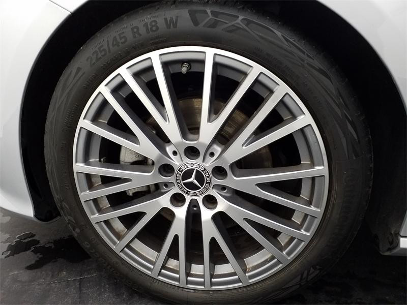 Occasion MERCEDES-BENZ CLA Shooting Brake 180 d 116ch Progressive Line 8G-DCT 2023 Argent iridium métallisé 32490 € à Lesménils