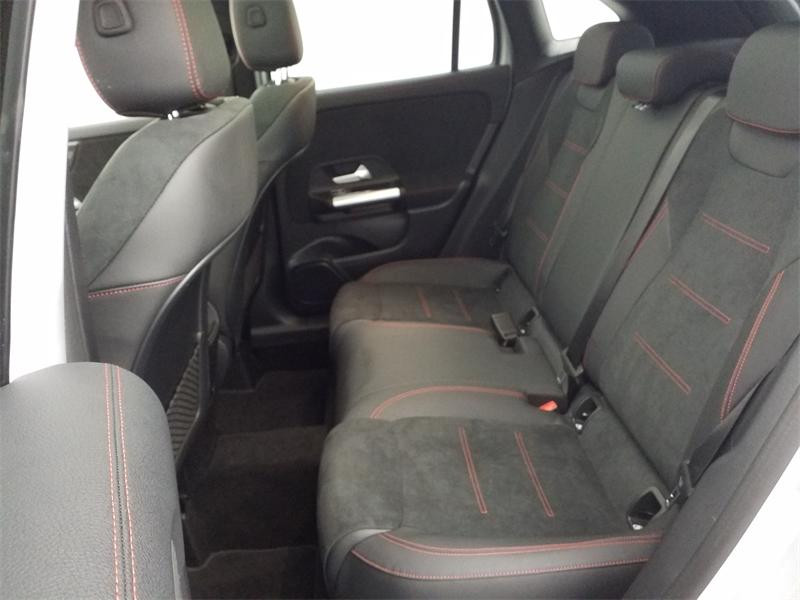 Occasion MERCEDES-BENZ GLA 250 e 218ch AMG Line 8G-DCT 2023 Noir 41290 € à Lesménils