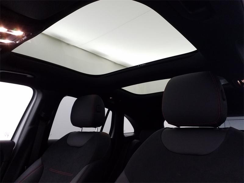 Occasion MERCEDES-BENZ GLA 250 e 218ch AMG Line 8G-DCT 2023 Noir 41290 € à Lesménils