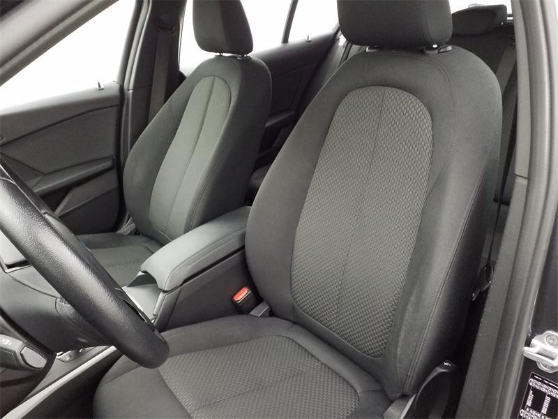 Occasion BMW Série 1 118iA 140ch Lounge DKG7 112g 2019 Mineralgrau 20490 € à Lesménils