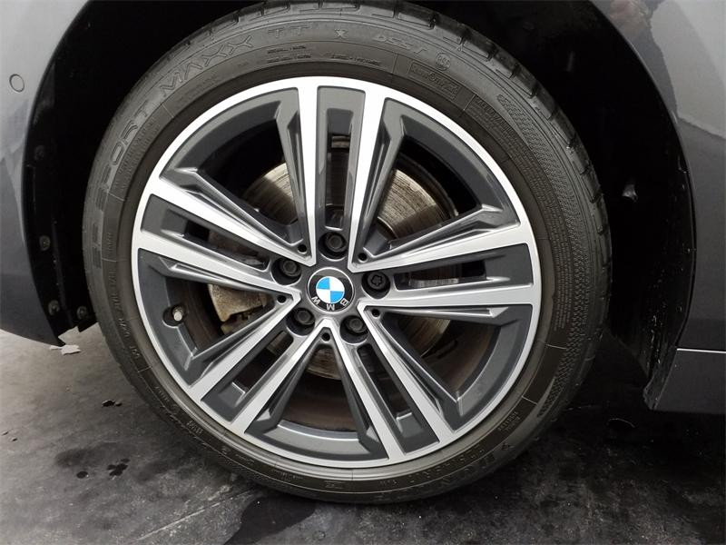 Occasion BMW Série 1 118iA 140ch Lounge DKG7 112g 2019 Mineralgrau 20490 € à Lesménils